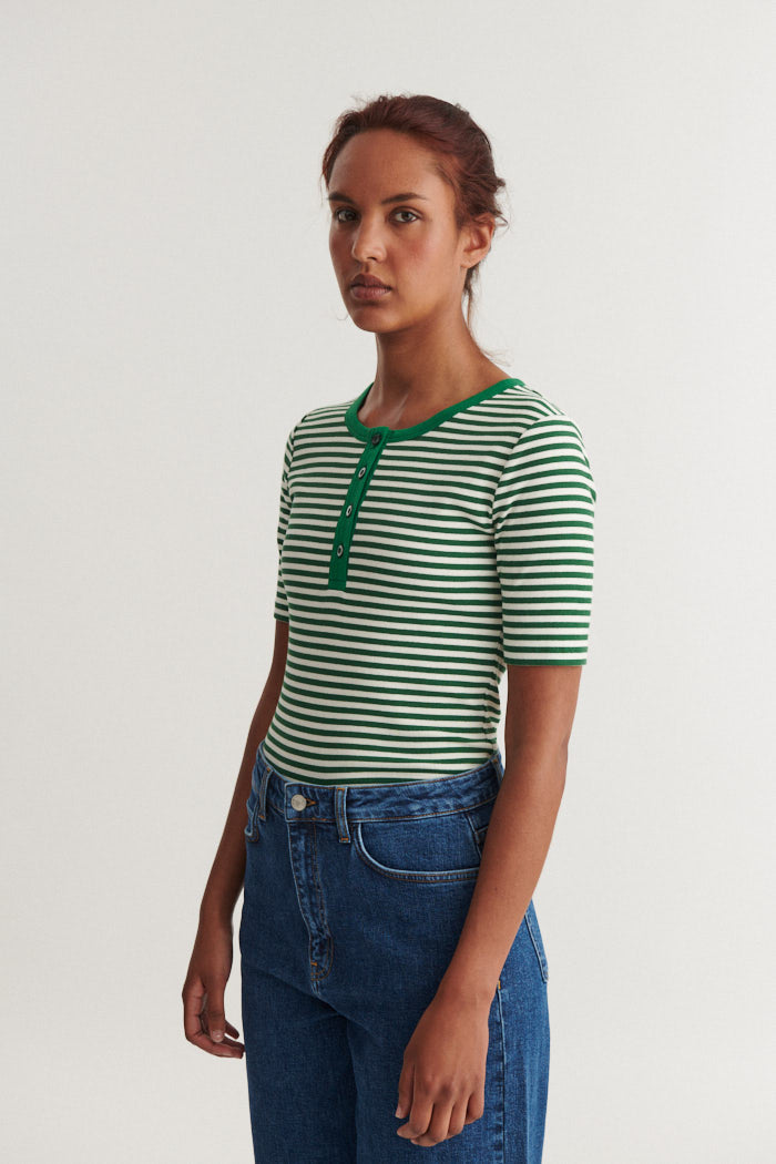 Basic Apparel Ludmilla SS Stripe Granddad T-shirts 869 Abundant green / whisper white